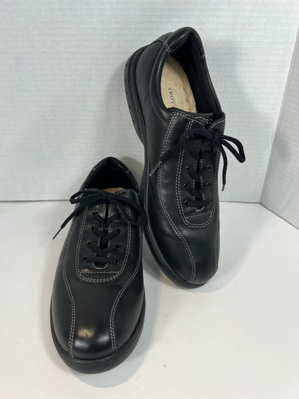 Trotters Aurora Leather Comfort Shoes Womens 9N Black Orthopedic Walking Lace Up